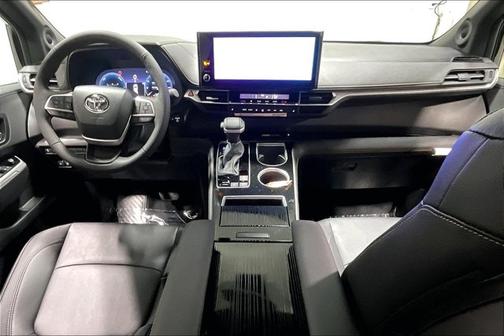2026 Toyota Sienna Woodland Edition