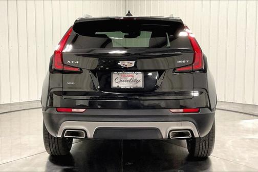 2023 Cadillac XT4 AWD Premium Luxury