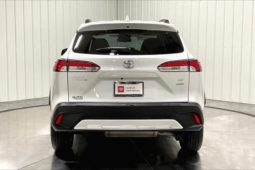 2024 Toyota Corolla Cross LE