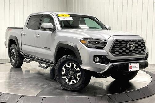 2022 Toyota Tacoma Base