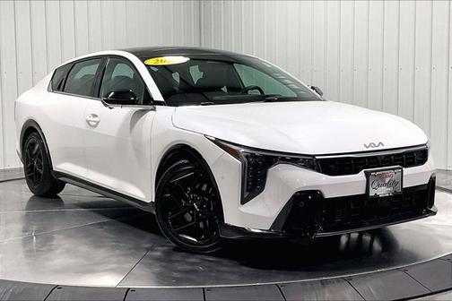 2025 Kia K4 GT-Line Turbo