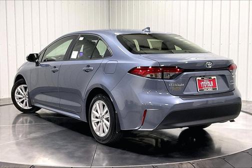 2026 Toyota Corolla Hybrid XLE