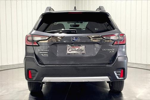 2022 Subaru Outback Limited XT