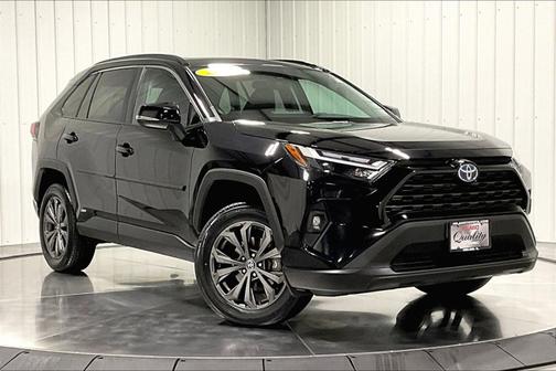 2022 Toyota RAV4 Hybrid XLE Premium