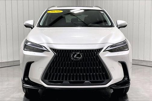 Eminent White P 2024 Lexus NX 450h+ Luxury