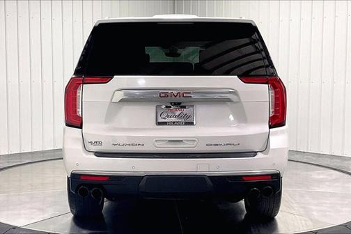 White Frost Tricoat 2021 GMC Yukon Denali