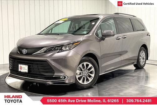 2024 Toyota Sienna XLE