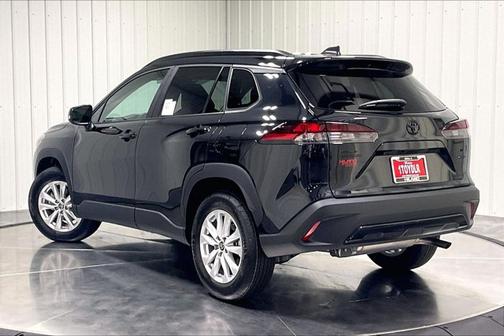 Jet Black 2026 Toyota Corolla Cross LE