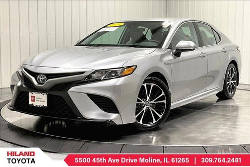 2020 Toyota Camry Hybrid SE