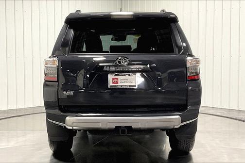 2024 Toyota 4Runner TRD Off Road