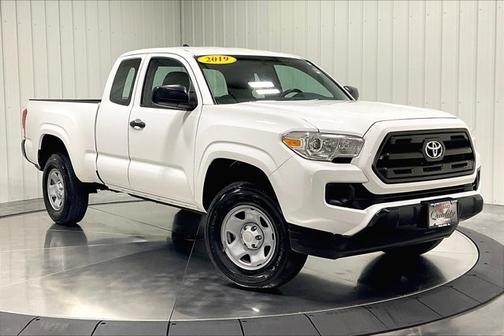 2017 Toyota Tacoma SR