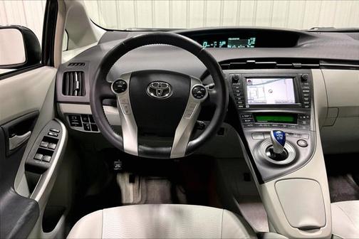 2010 Toyota Prius II