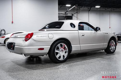 2005 Ford Thunderbird Deluxe