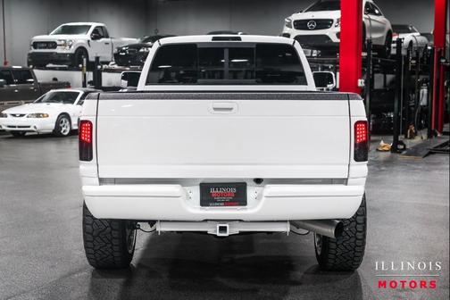 Bright White Clear Coat 1999 Dodge Ram 2500 Base