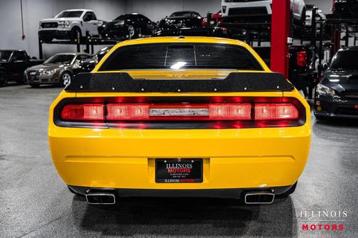 2010 Dodge Challenger SRT8