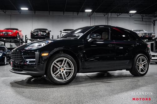 2020 Porsche Macan Base