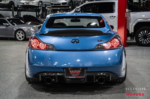 2013 INFINITI G37 Sport
