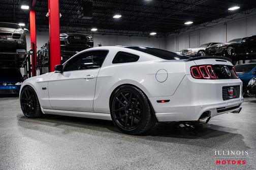 2013 Ford Mustang GT Premium