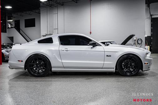 2013 Ford Mustang GT Premium