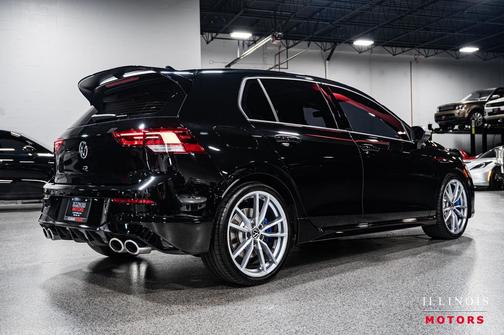 2024 Volkswagen Golf R 2.0T DSG