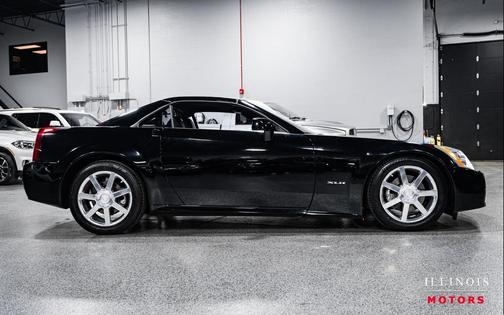 2004 Cadillac XLR Base