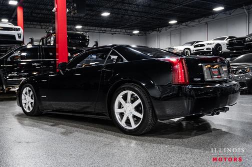 2004 Cadillac XLR Base