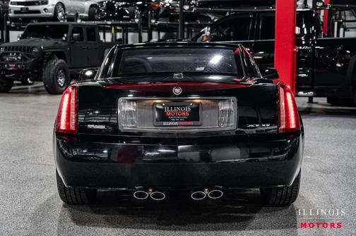 2004 Cadillac XLR Base