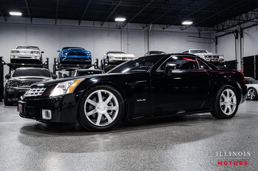 2004 Cadillac XLR Base