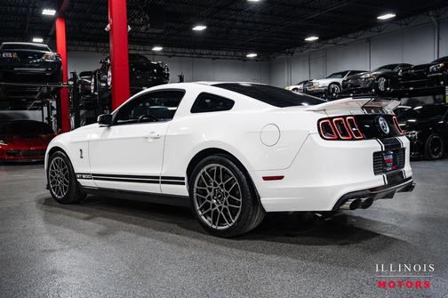 2013 Ford Shelby GT500 Base