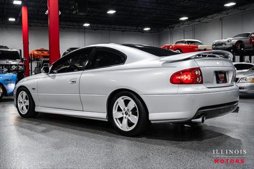 2005 Pontiac GTO Coupe