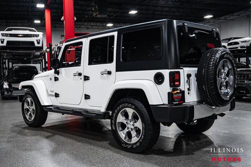 2016 Jeep Wrangler Unlimited Sahara