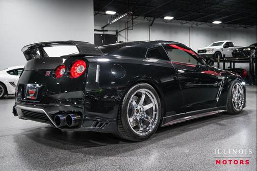 Jet Black 2014 Nissan GT-R Premium