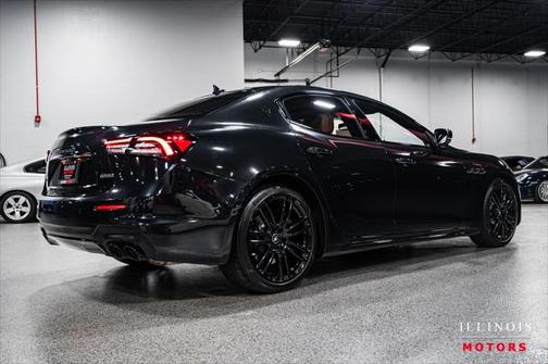 2023 Maserati Ghibli Modena Q4