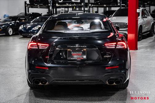 2023 Maserati Ghibli Modena Q4