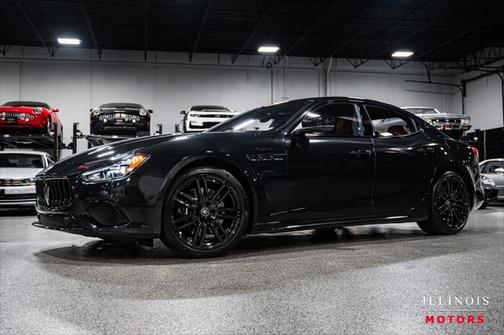 2023 Maserati Ghibli Modena Q4