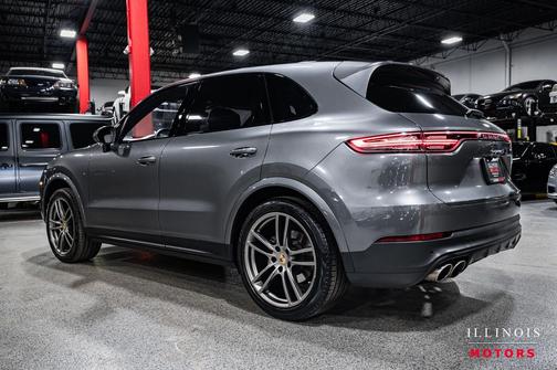 2019 Porsche Cayenne S
