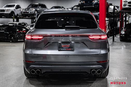 2019 Porsche Cayenne S