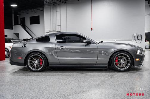 2011 Ford Shelby GT500 Base