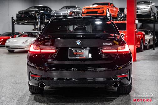 2019 BMW 330 xDrive
