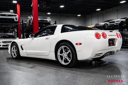 2002 Chevrolet Corvette Base