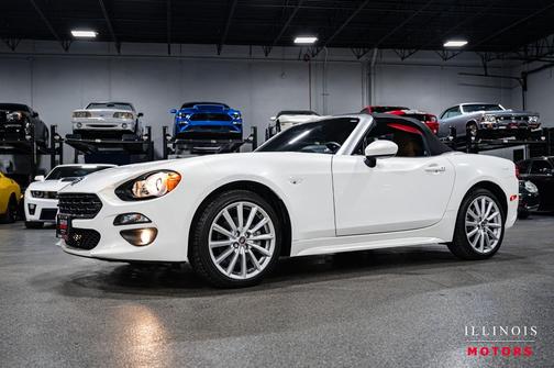 2017 FIAT 124 Spider Base