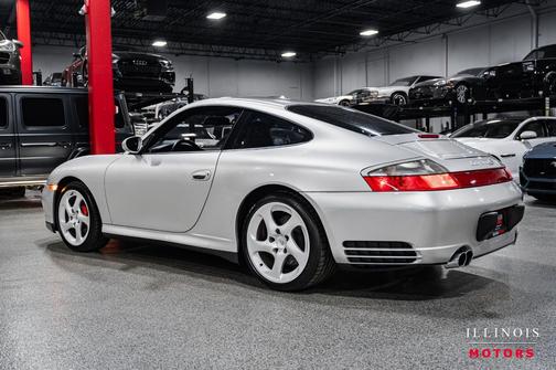 2004 Porsche 911 Carrera 4S