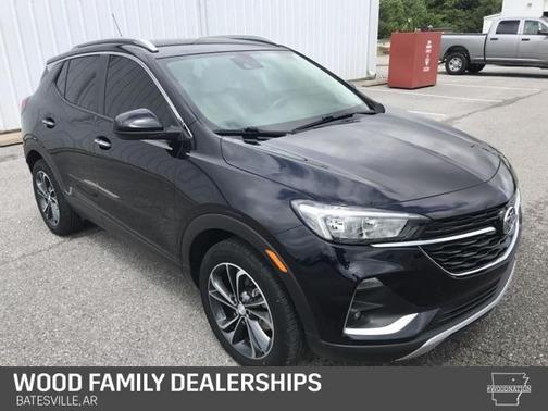 Photo 3 of 31 of 2020 Buick Encore GX Select