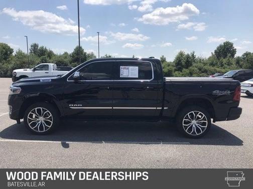 2025 RAM 1500 Tungsten Crew Cab 4x4 57' Box