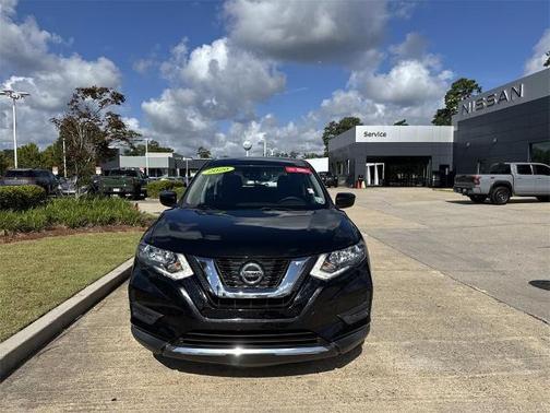 2020 Nissan Rogue S