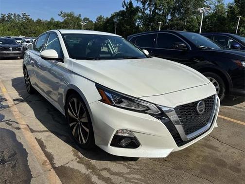 2020 Nissan Altima 2.0 Platinum