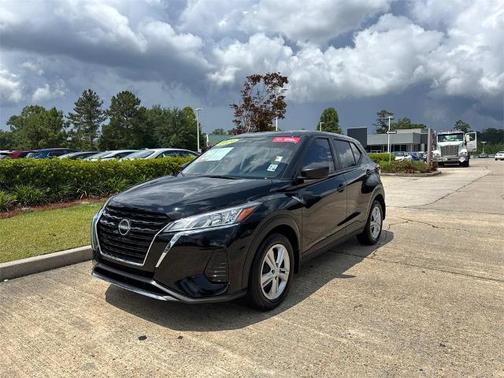 2024 Nissan Kicks S