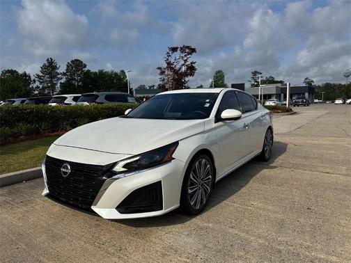 2023 Nissan Altima 2.5 SL