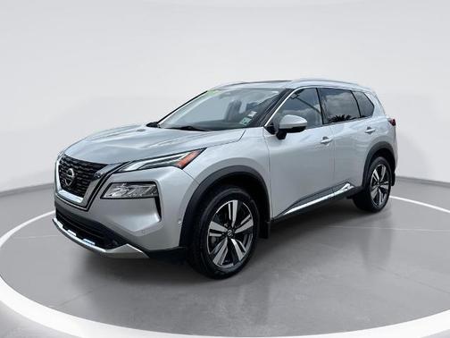 Brilliant Silver Metallic 2021 Nissan Rogue Platinum
