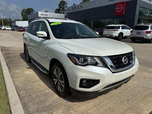 2020 Nissan Pathfinder SL